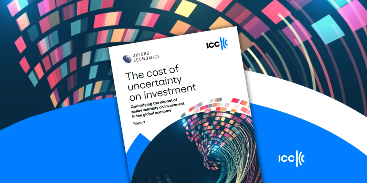 report ICC e Oxford Economics sull’incertezza economica globale e impatto sugli investimenti con grafica astratta dinamica